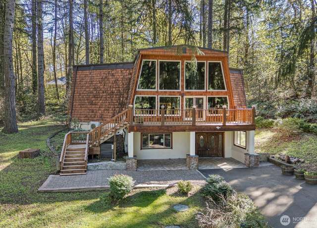 Property at 6044 Buckthorn Ct NW, Olympia, WA 98502, 4 beds, 3 baths