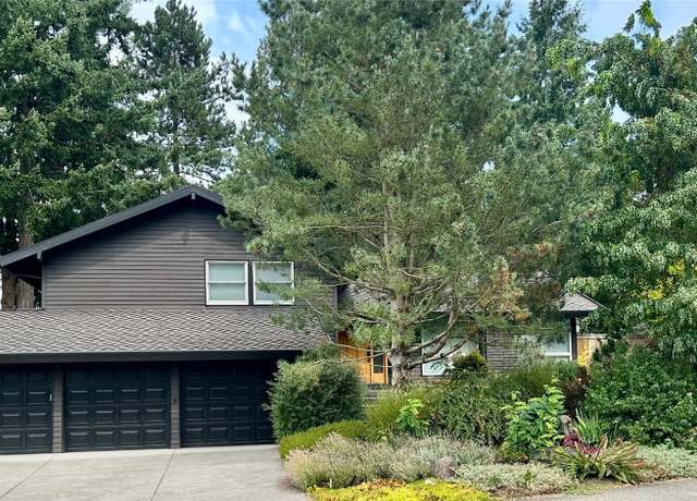 Property at 18310 NE 19th Pl, Bellevue, WA 98008, 3 beds, 2.5 baths