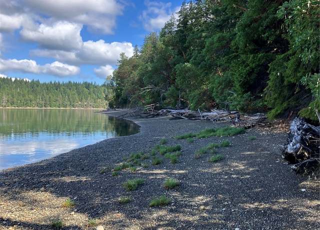 Property at 6 E Swindlers Cove Rd E, Shelton, WA 98584