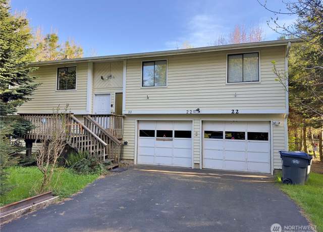 Property at 22 Shamrock Way, Hoquiam, WA 98550, 3 beds, 2 baths