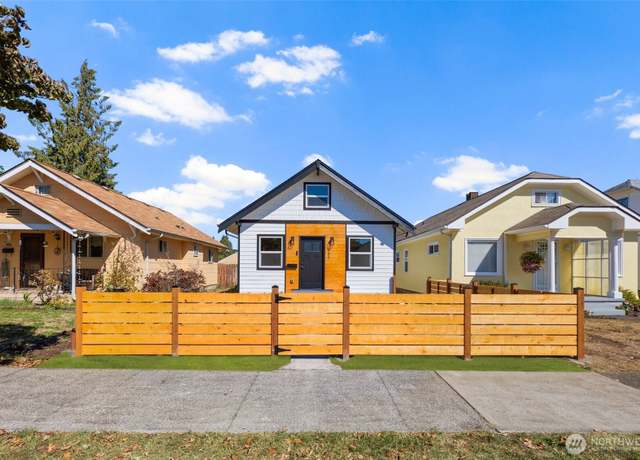 Property at 6209 S Lawrence St, Tacoma, WA 98409, 3 beds, 1 bath
