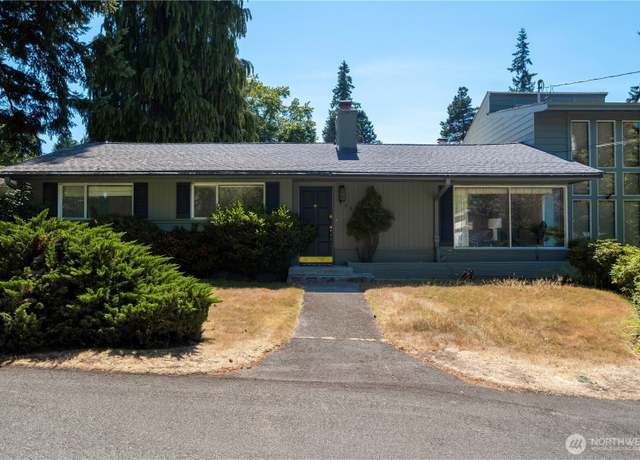 Property at 941 20th Pl W, Kirkland, WA 98033, 3 beds, 2 baths