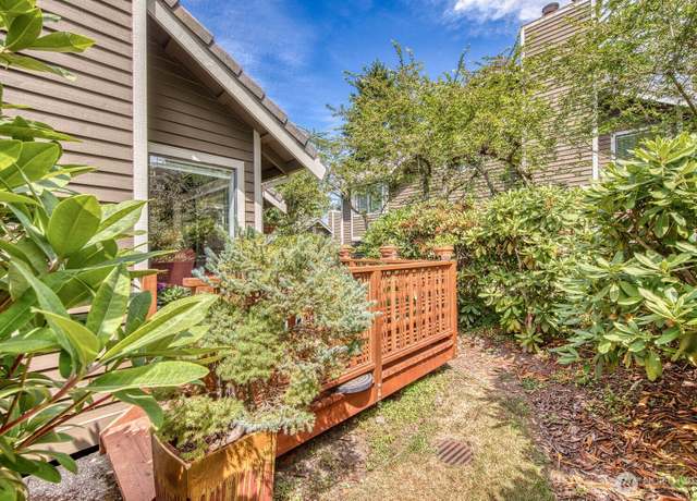 Property at 17320 97th Pl SW #610, Vashon, WA 98070, 1 bed, 1 bath