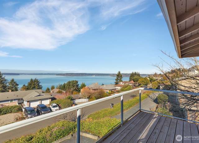 Property at 5749 Overlook Ave NE, Tacoma, WA 98422, 3 beds, 2.5 baths