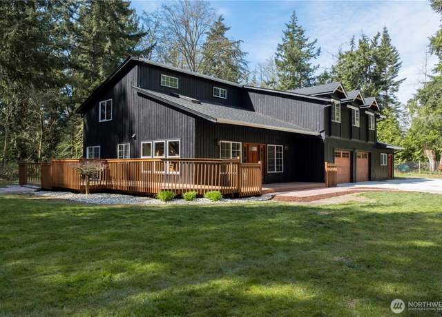 Property at 435 Thumper Ln, Camano Island, WA 98282, 4 beds, 4 baths