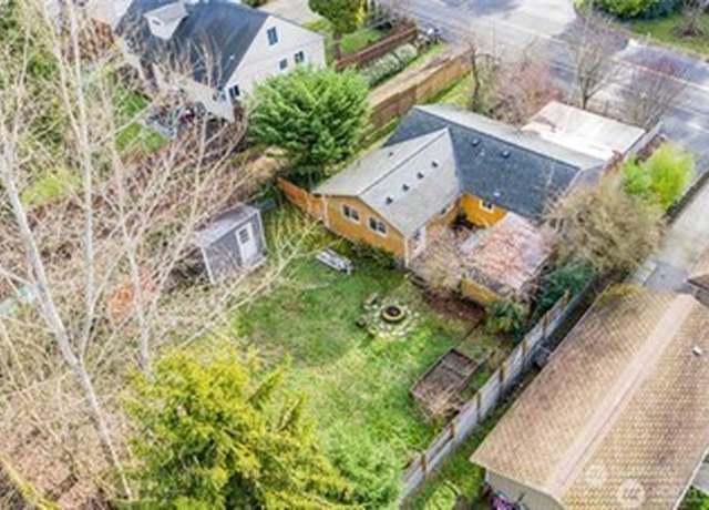 Property at 1024 NE 180th, Shoreline, WA 98155