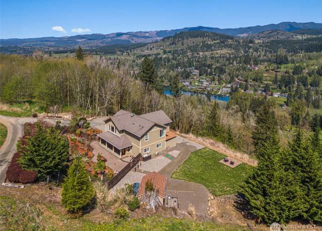 Property at 277 Skyview Dr, Mossyrock, WA 98564, 3 beds, 2 baths