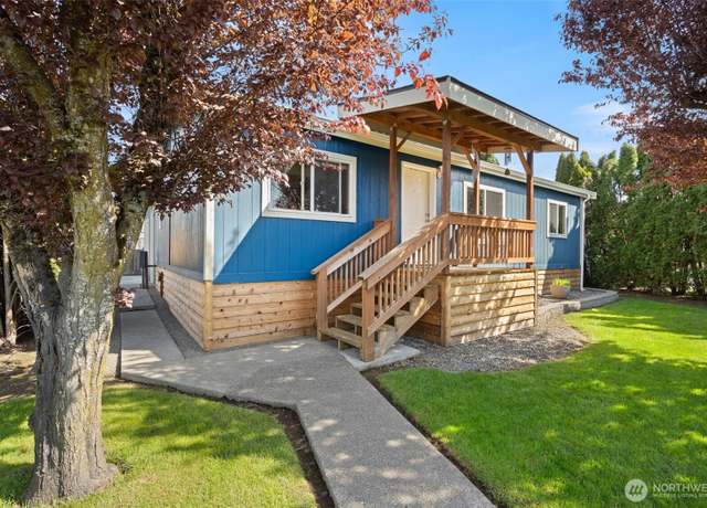 Property at 412 Algona Blvd S, Algona, WA 98001, 2 beds, 2 baths