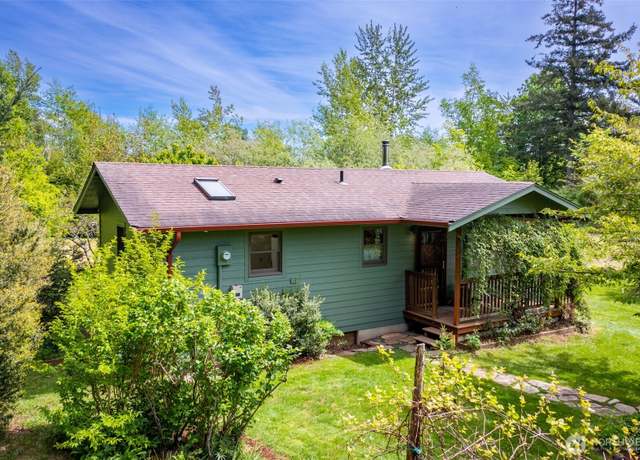 Property at 3994 Hoff Rd, Bellingham, WA 98225, 1 bed, 1 bath