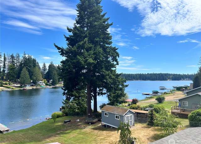 Property at 15301 56th Ave NW, Stanwood, WA 98292, 2 beds, 2 baths
