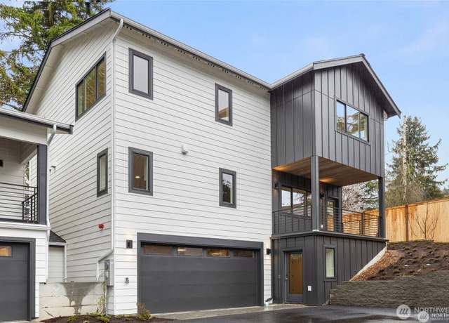Property at 10046 Ravenna Ave NE, Seattle, WA 98125, 5 beds, 3.5 baths