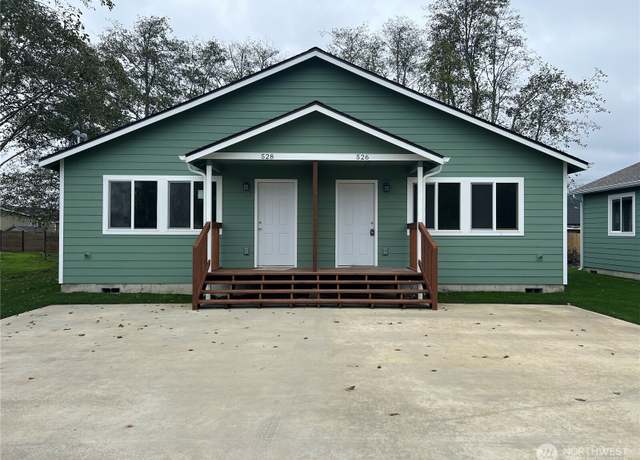 Property at 526 -528 W Cushing St, Aberdeen, WA 98520, 4 beds, 2 baths