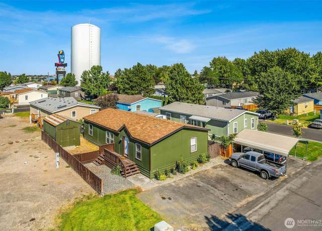 Property at 3211 W Wapato Dr #32, Moses Lake, WA 98837, 3 beds, 2 baths