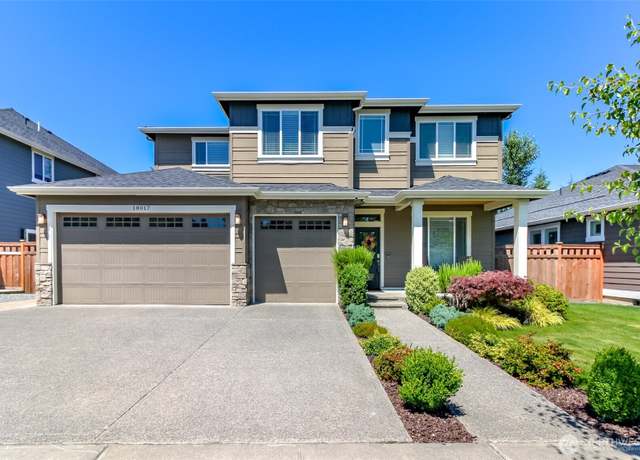 Property at 18017 133rd St E, Bonney Lake, WA 98391, 6 beds, 4 baths
