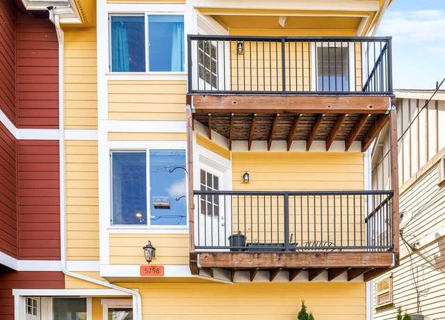 Property at 5798 Roosevelt Way NE, Seattle, WA 98105, 3 beds, 3.5 baths