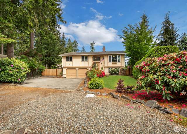 Property at 4701 161st St E, Tacoma, WA 98446, 3 beds, 2.5 baths