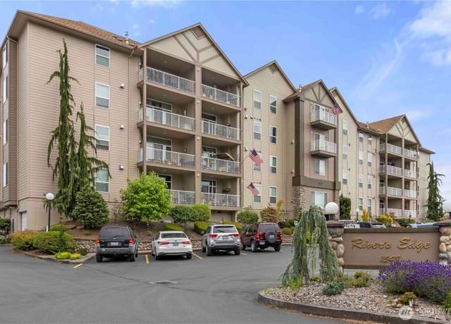 Property at 1548 River Rd #301, Longview, WA 98632, 2 beds, 2 baths
