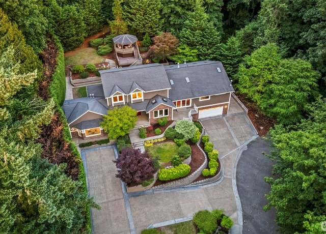 Property at 11003 68th Ave NW, Gig Harbor, WA 98332, 4 beds, 4 baths