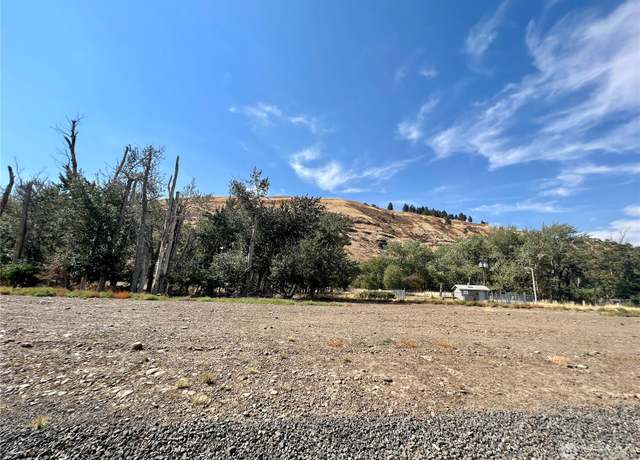 Property at 0 Lot 4 Coaches Court Ln, Dayton, WA 99328