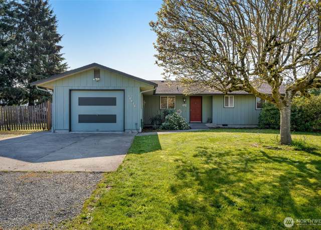 Property at 16915 52nd Ave NE, Arlington, WA 98223, 3 beds, 2 baths