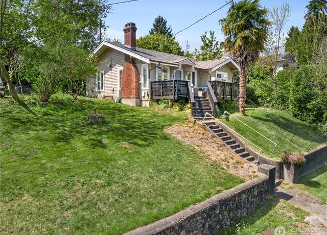 Property at 821 Terrace Ave, Aberdeen, WA 98520, 3 beds, 1 bath