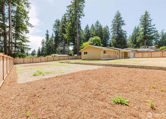 Property at 7002 35th St NW, Gig Harbor, WA 98335, 3 beds, 1.5 baths