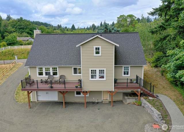 Property at 7021 Beach Dr E, Port Orchard, WA 98366, 4 beds, 3 baths