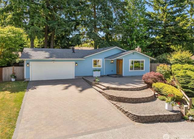 Property at 16049 NE 106th St, Redmond, WA 98052, 2 beds, 2 baths