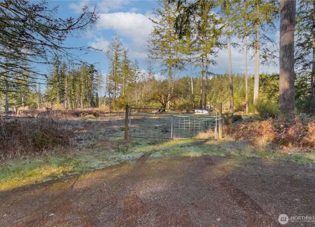 Property at 24315 208th Ave SE, Maple Valley, WA 98038