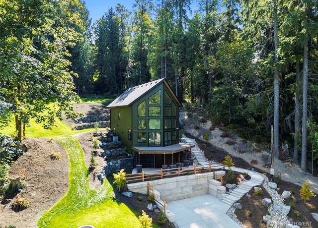 Property at 6828 Olive Ave, Stanwood, WA 98292, 3 beds, 2 baths