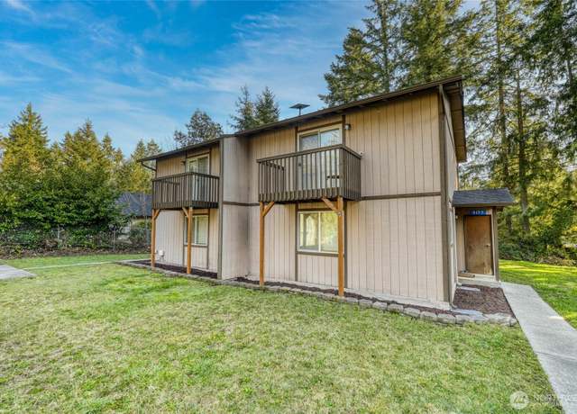 Property at 9177 Shadowcrest Ln NE, Bremerton, WA 98311, 4 beds, 3 baths