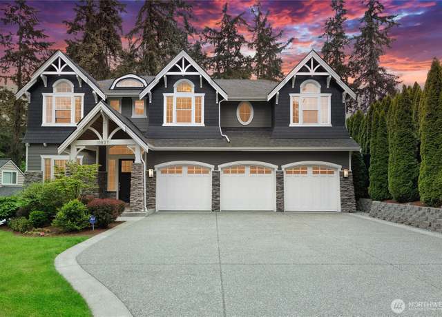 Property at 10827 SE 14th St, Bellevue, WA 98004, 5 beds, 5.5 baths