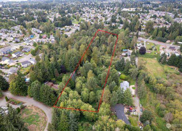 Property at 12013 SE Kent Kangley Rd, Kent, WA 98030, 3 beds, 2 baths