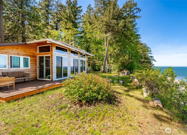 Property at 60 Eliza Is, Bellingham, WA 98226, 2 beds, 1 bath