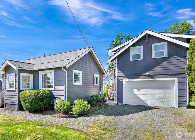 Property at 613 E Illinois St, Bellingham, WA 98225, 3 beds, 2 baths