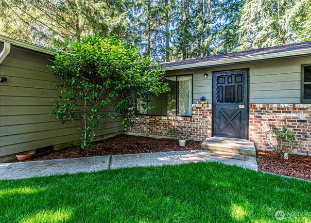 Property at 9215 33rd St E, Edgewood, WA 98371, 3 beds, 2 baths