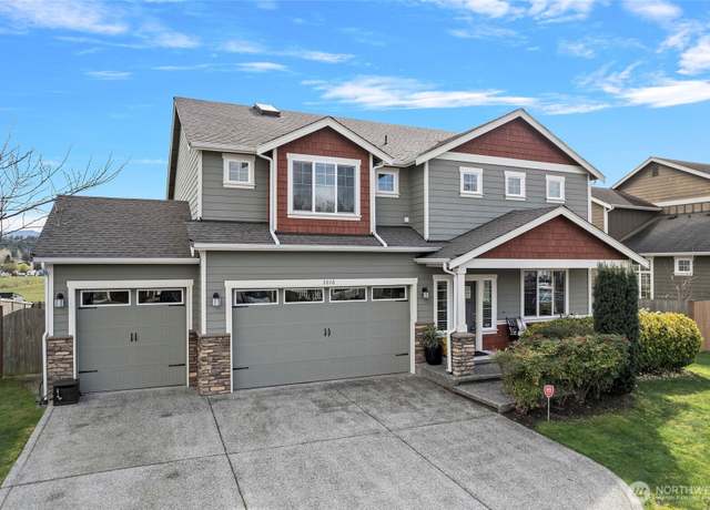 Property at 3016 Pine Creek Dr, Mount Vernon, WA 98273, 4 beds, 2.5 baths