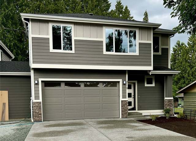 Property at 411 205th St SW Unit B, Lynnwood, WA 98036, 4 beds, 2.5 baths