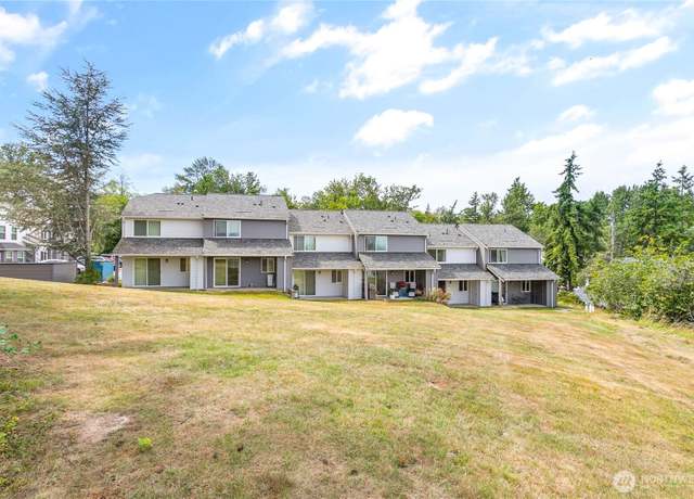Property at 4240 Wintergreen Ln #131, Bellingham, WA 98226, 2 beds, 1.5 baths