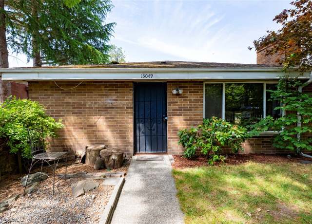 Property at 13049 35th Ave NE, Seattle, WA 98125, 4 beds, 2 baths