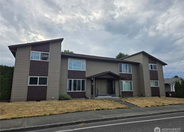 Property at 1603 Norpoint Way NE, Tacoma, WA 98422, 8 beds, 8 baths
