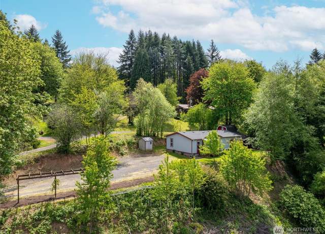 Property at 701 SE Korpi Way, Winlock, WA 98596, 3 beds, 2 baths