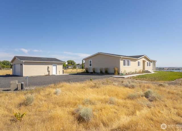 Property at 7654 Bouldercrest Rd NE, Moses Lake, WA 98837, 3 beds, 2 baths