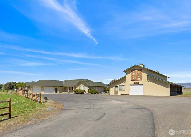 Property at 2713 Kittitas Hwy, Ellensburg, WA 98926, 4 beds, 2.5 baths