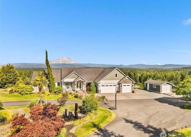 Property at 2510 Cascade Dr E, Roy, WA 98580, 3 beds, 4 baths