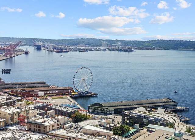 Property at 121 Stewart St #2204, Seattle, WA 98101, 1 bed, 1 bath