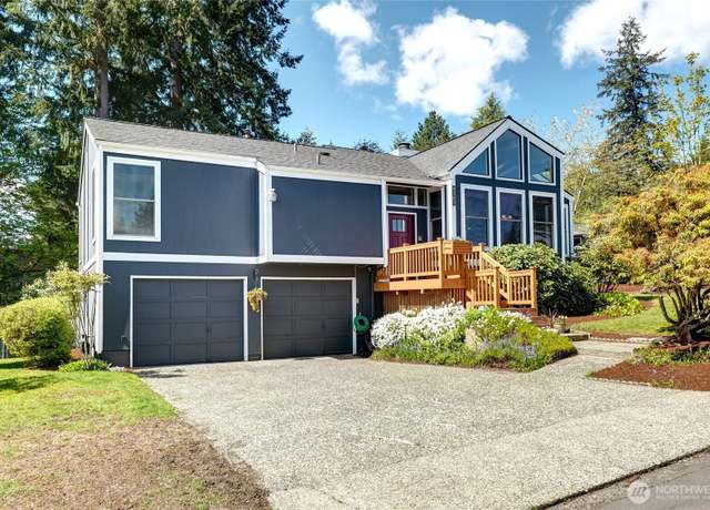 Property at 9303 NE 135th Ln, Kirkland, WA 98034, 4 beds, 3 baths