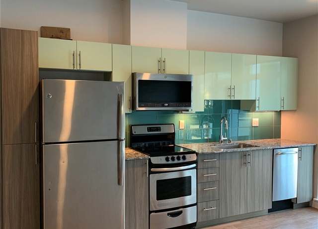 Property at 1085 103rd Ave NE #209, Bellevue, WA 98004, 1 bath