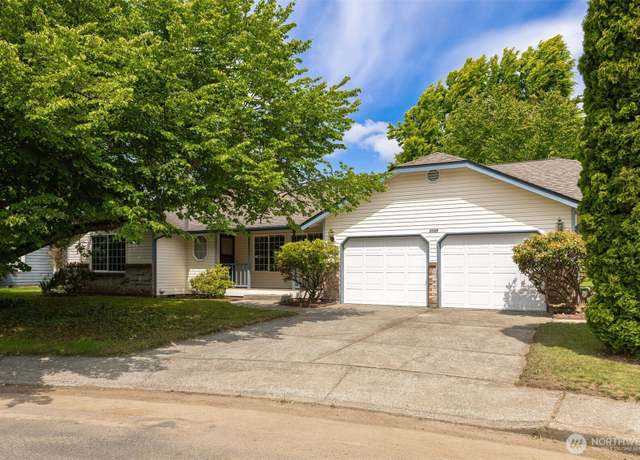 Property at 1149 Cascade Way Way, Lynden, WA 98264, 3 beds, 2.5 baths