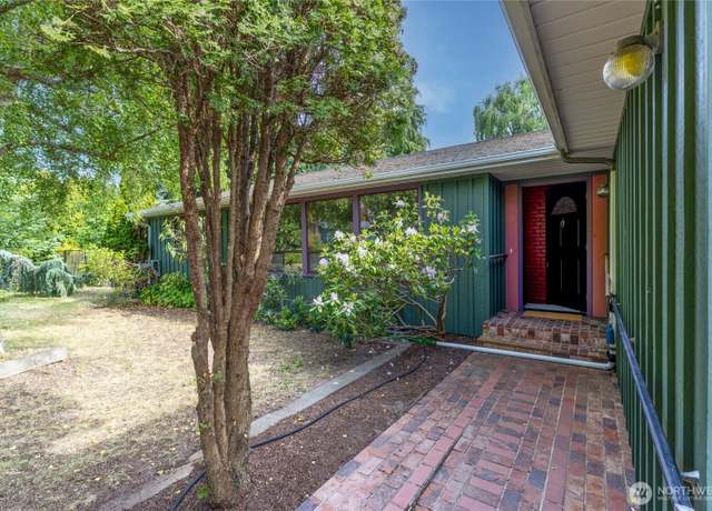 Property at 1443 U St, Port Townsend, WA 98368, 3 beds, 2 baths